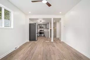 329 N Liberty St, Marshall, MI 49068 - Photo 7