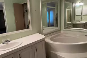 11670 Thrush Dr, Lakeview, MI 48850 - Photo 11