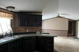 11670 Thrush Dr, Lakeview, MI 48850 - Photo 7