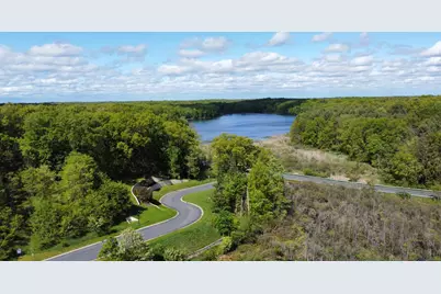 7076 Bentwood Trail, Kalamazoo, MI 49009 - Photo 9