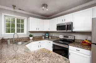 3039 Barclay Way, Ann Arbor, MI 48105 - Photo 11