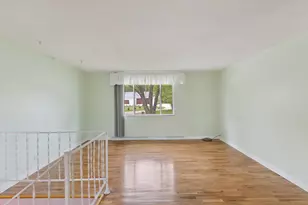 530 Manitou Rd, Saint Joseph, MI 49085 - Photo 7