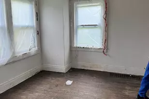 1101 W Rankin St, Flint, MI 48504 - Photo 7