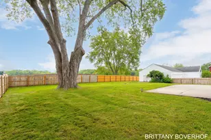 5622 Wing Ave SE, Kentwood, MI 49512 - Photo 15