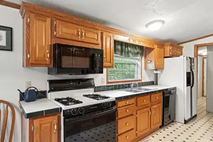 14071 NE Shaner Ave NE, Cedar Springs, MI 49319 - Photo 9