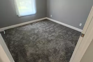 325 N Lincoln St, Bronson, MI 49028 - Photo 17