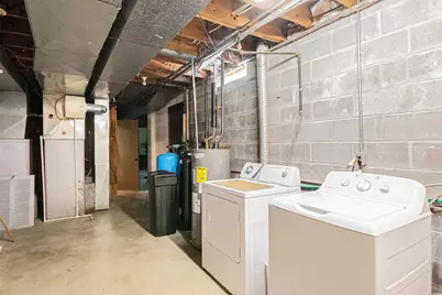 22649 N Dixboro Road, South Lyon, MI 48178 - Photo 27