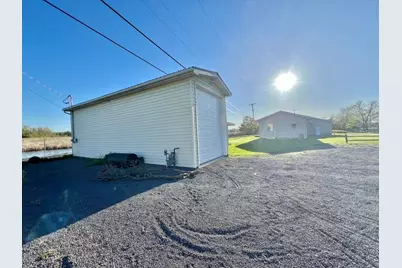 3105 Hudson Road, Hillsdale, MI 49242 - Photo 11