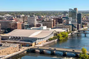 144 Oakes St SW, Grand Rapids, MI 49503 - Photo 49