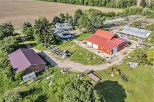 19146 Fairchild Rd, Constantine, MI 49042 - Photo 9