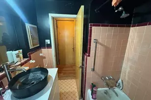 19495 Grandview St, Detroit, MI 48219 - Photo 9