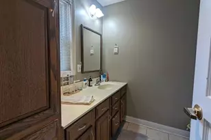 888 E Saint Joe Hwy, Grand Ledge, MI 48837 - Photo 11
