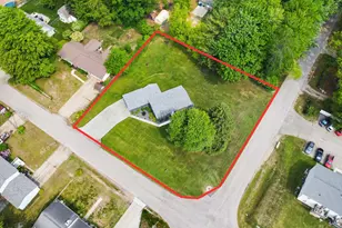 345 N 4th Ave, Fruitport, MI 49415 - Photo 7