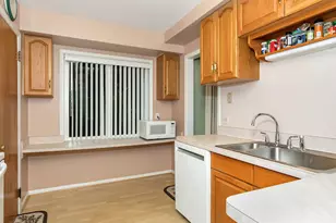 23165 Church St, Oak Park, MI 48237 - Photo 11