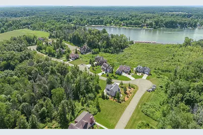 8683 Heron Court, Watervliet, MI 49098 - Photo 15