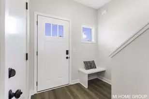 13654 Signature Dr, Holland, MI 49424 - Photo 5