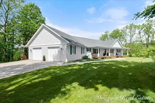 10245 Lincoln Lake Rd NE, Greenville, MI 48838 - Photo 7