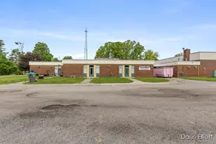 306 W Russell St, Hubbardston, MI 48845 - Photo 9