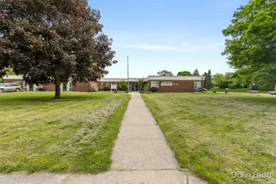 306 W Russell Street, Hubbardston, MI 48845 - Photo 7