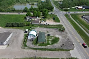 6065 E Paris Ave SE, Caledonia, MI 49316 - Photo 5