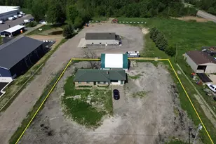 6065 E Paris Ave SE, Caledonia, MI 49316 - Photo 3