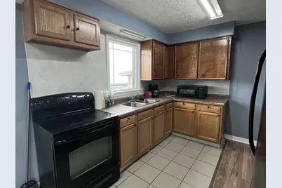 6065 E Paris Avenue SE, Caledonia, MI 49316 - Photo 11