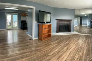 6065 E Paris Ave SE, Caledonia, MI 49316 - Photo 9