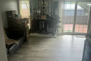 25045 Glenbrooke Dr Dr, Southfield, MI 48033 - Photo 5