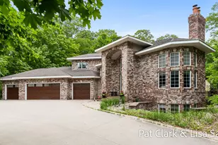 17337 Mountain Plat Dr, Grand Haven, MI 49417 - Photo 5