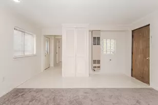 25255 Orchard Grove St, Southfield, MI 48033 - Photo 27