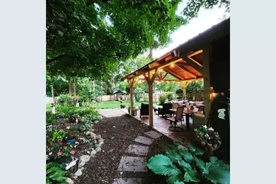 106 E Mechanic Street, Yale, MI 48097 - Photo 5