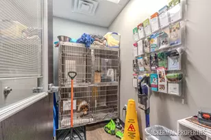 1052 Wealthy St SE, Grand Rapids, MI 49506 - Photo 19