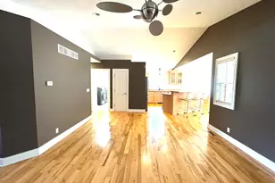 10505 Compton Dr, South Haven, MI 49090 - Photo 9