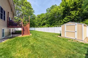 1481 Kristen Path, Saint Joseph, MI 49085 - Photo 35