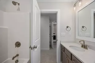 210 Elkenburg St, South Haven, MI 49090 - Photo 17