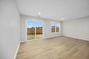 210 Elkenburg St, South Haven, MI 49090 - Photo 9