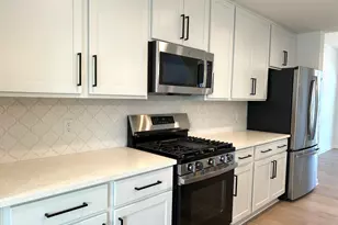 2772 Bristol Rdg Dr, Ann Arbor, MI 48105 - Photo 3