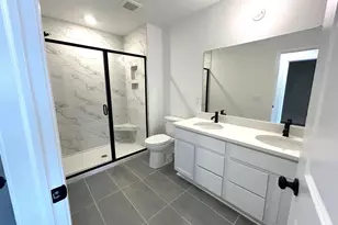 2772 Bristol Rdg Dr, Ann Arbor, MI 48105 - Photo 13