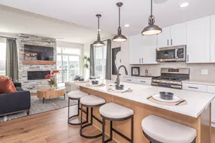 2774 Bristol Rdg Dr, Ann Arbor, MI 48105 - Photo 7