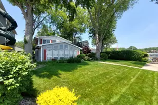 23675 N Shore Dr, Edwardsburg, MI 49112 - Photo 3
