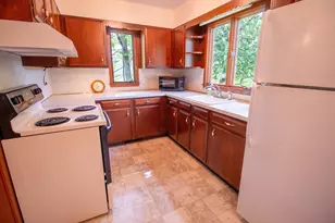 5774 N Wayne Ave, Pentwater, MI 49449 - Photo 9