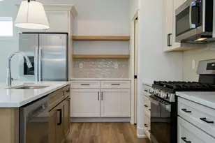 6431 Railbridge Ct SE, Caledonia, MI 49316 - Photo 9