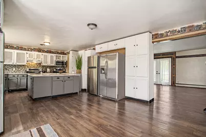 11303 W Drive N, Bellevue, MI 49021 - Photo 7