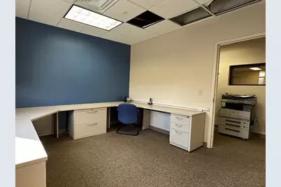 1206 E Crosstown Parkway #Office/Warehouse B, Kalamazoo, MI 49001 - Photo 5