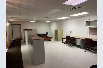 140 W Logan Street, Coloma, MI 49038 - Photo 11