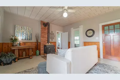 18216 S Schwark Road, Three Oaks, MI 49128 - Photo 11