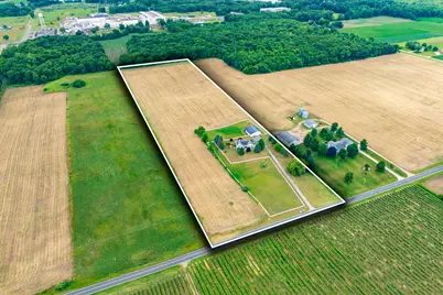 38347 Co Rd 374, Paw Paw, MI 49079 - Photo 53