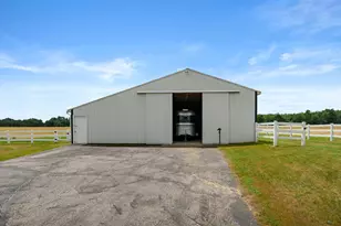 38347 Co Rd 374, Paw Paw, MI 49079 - Photo 37