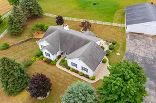 38347 Co Rd 374, Paw Paw, MI 49079 - Photo 43