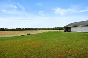 38347 Co Rd 374, Paw Paw, MI 49079 - Photo 39